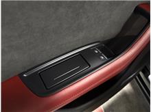 Vehicle Thumb #32