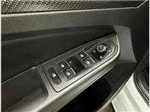 Vehicle Thumb #50
