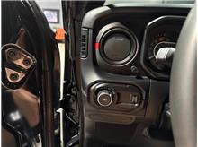 Vehicle Thumb #12