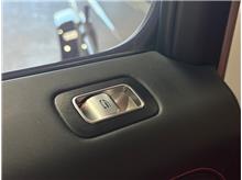 Vehicle Thumb #18