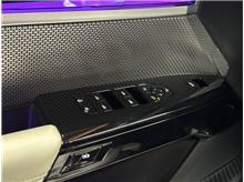 Vehicle Thumb #22