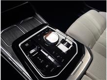 Vehicle Thumb #34
