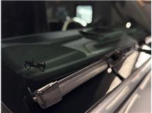 Vehicle Thumb #33