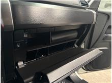 Vehicle Thumb #25
