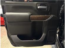 Vehicle Thumb #20