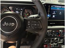 Vehicle Thumb #22