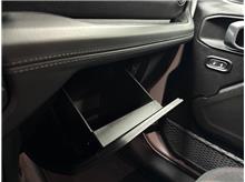 Vehicle Thumb #24