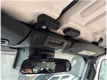 Vehicle Thumb #21