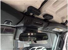 Vehicle Thumb #21