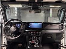 Vehicle Thumb #5
