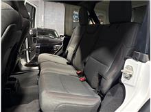 Vehicle Thumb #8