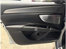 Vehicle Thumb #12