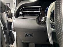 Vehicle Thumb #21