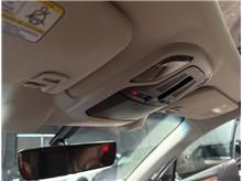 Vehicle Thumb #23