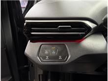 Vehicle Thumb #18