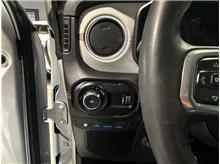 Vehicle Thumb #15