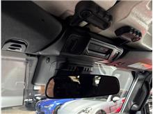 Vehicle Thumb #18
