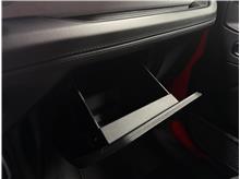 Vehicle Thumb #21