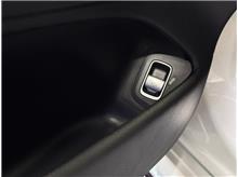Vehicle Thumb #12