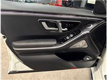 Vehicle Thumb #9