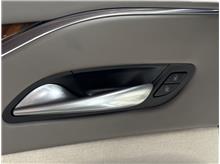 Vehicle Thumb #17