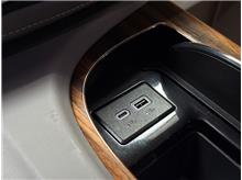 Vehicle Thumb #38