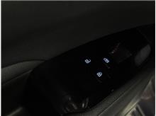 Vehicle Thumb #14