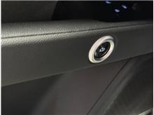 Vehicle Thumb #15