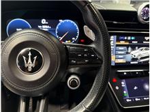 Vehicle Thumb #23