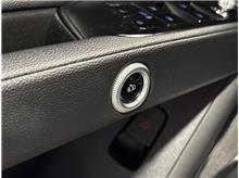 Vehicle Thumb #39