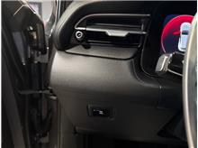 Vehicle Thumb #49
