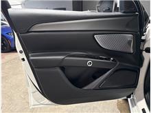 Vehicle Thumb #10