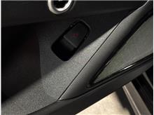 Vehicle Thumb #13