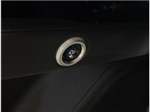 Vehicle Thumb #16