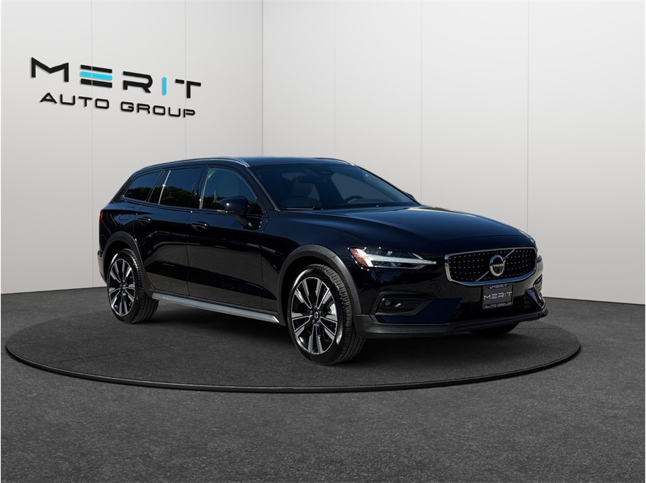 2024 Volvo V60 from Merit Auto Group