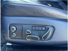 Vehicle Thumb #20