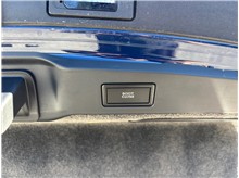 Vehicle Thumb #47