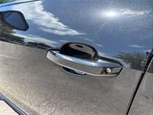 Vehicle Thumb #20