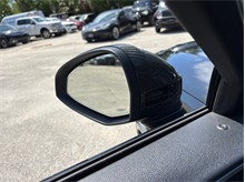 Vehicle Thumb #21