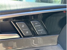 Vehicle Thumb #26