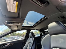 Vehicle Thumb #42