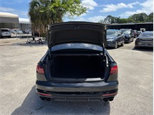 Vehicle Thumb #53