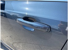 Vehicle Thumb #17
