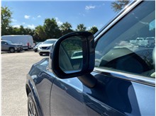 Vehicle Thumb #18