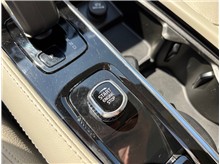 Vehicle Thumb #28