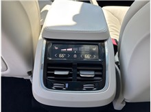Vehicle Thumb #40