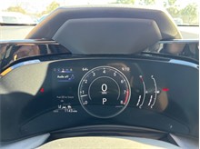 Vehicle Thumb #24