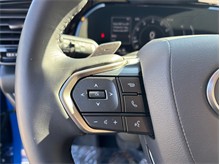Vehicle Thumb #26