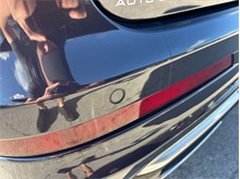 Vehicle Thumb #16