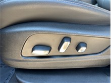 Vehicle Thumb #21